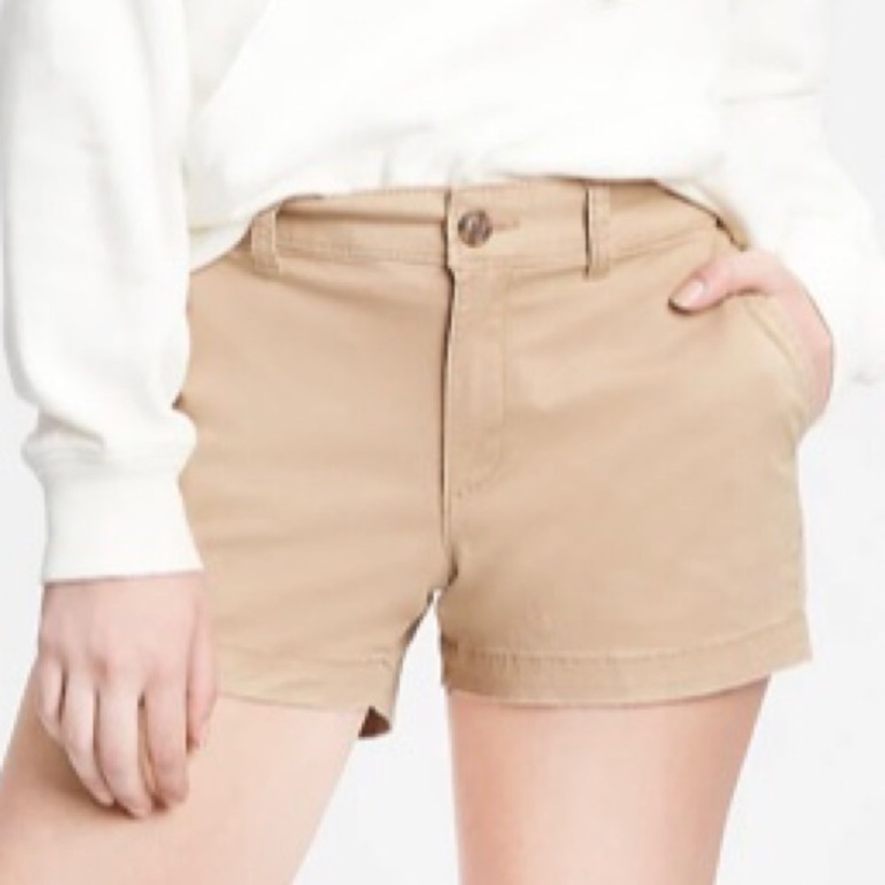 🩳 Gap Sunkissed Khaki Shorts - Petite 14